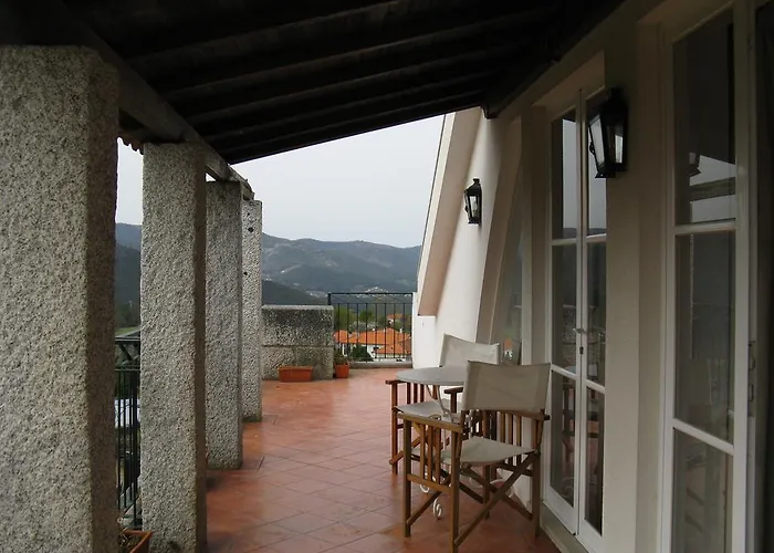 Guiomar - Casa Da Eira אלוורנגה